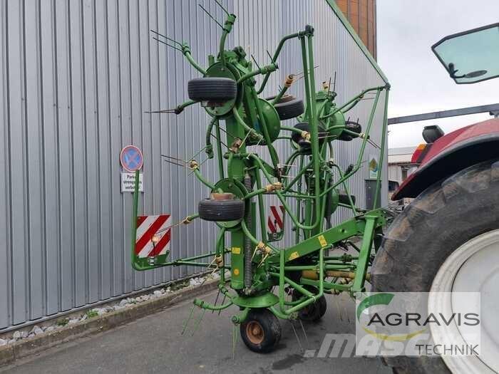 Krone KW 8.82 Raker og høyvendere
