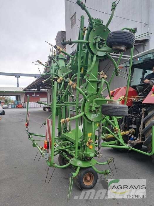 Krone KW 8.82 Raker og høyvendere