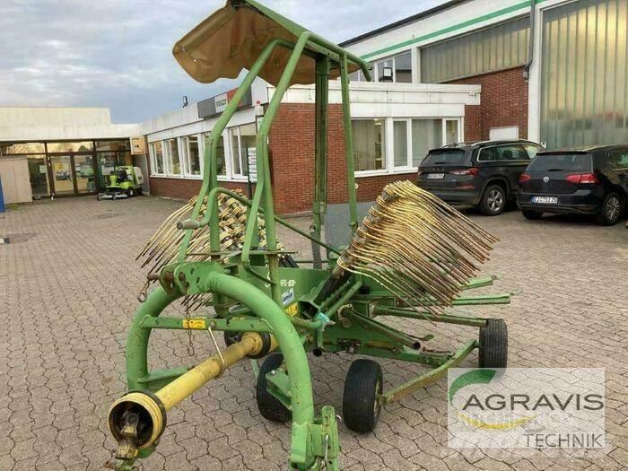 Krone SWADRO 421 Raker og høyvendere