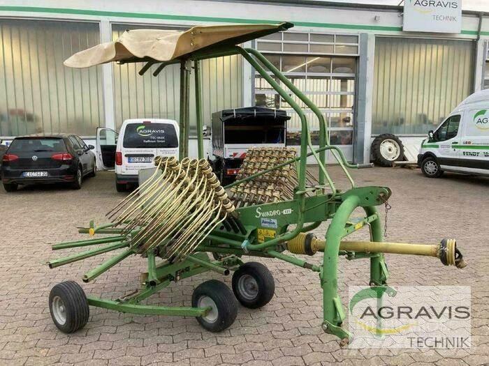 Krone SWADRO 421 Raker og høyvendere