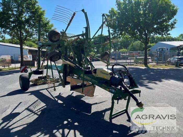 Krone SWADRO TC 880 Raker og høyvendere