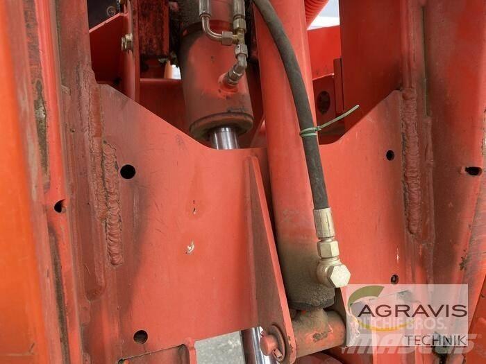 Kuhn GA 9321 Raker og høyvendere