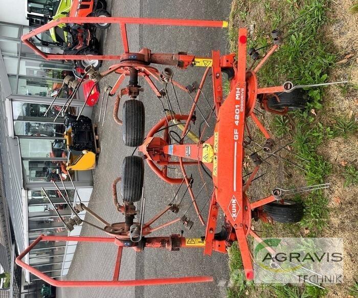Kuhn GF 4201 MH Raker og høyvendere