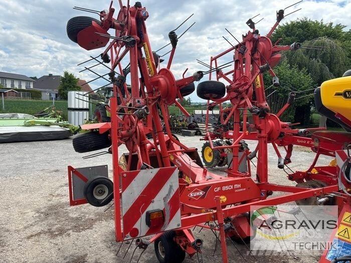 Kuhn GF 8501 MH Raker og høyvendere