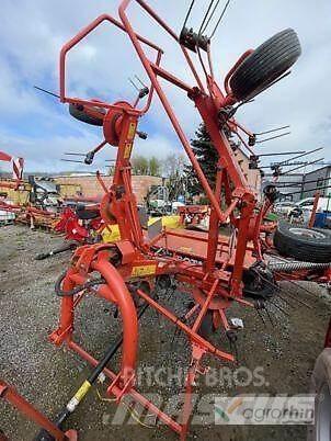 Kuhn GF6502 Raker og høyvendere