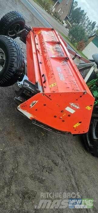 Kuhn RM 280 Beitepussere og toppkuttere