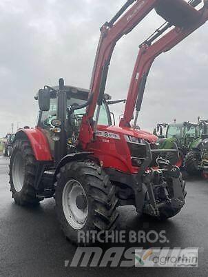 Massey Ferguson 6715S Traktorer