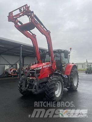 Massey Ferguson 6715S Traktorer