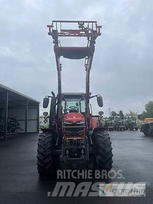 Massey Ferguson 6715S Traktorer
