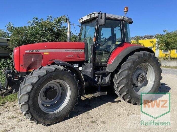 Massey Ferguson 8250-4 Traktorer