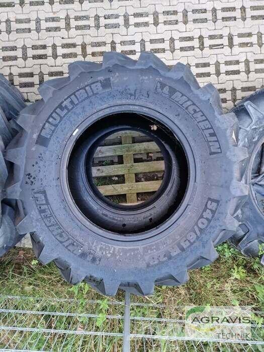 Michelin 540/65R28 Dekk, hjul og felger