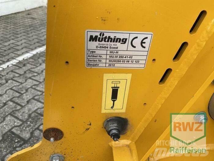Müthing MU-M 250 Andre Jordforbedrings maskiner og ekstrautstyr