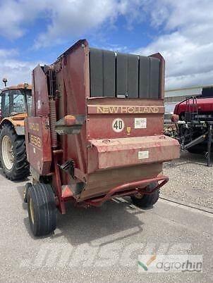 New Holland 658 Rundballepresser