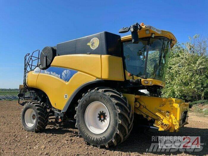 New Holland CR 9070 Skurtreskere