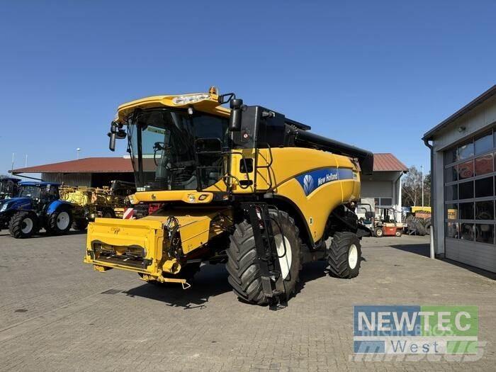 New Holland CX 8060 Skurtreskere