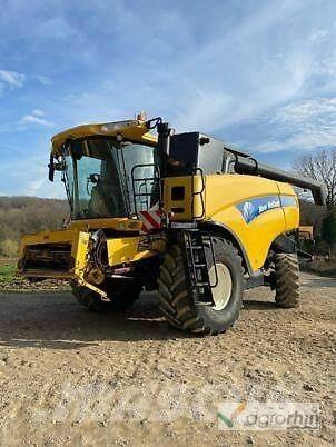 New Holland CX 8090 Skurtreskere