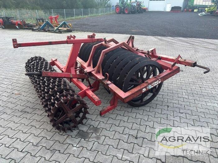 Packer  Utstyr for pakking