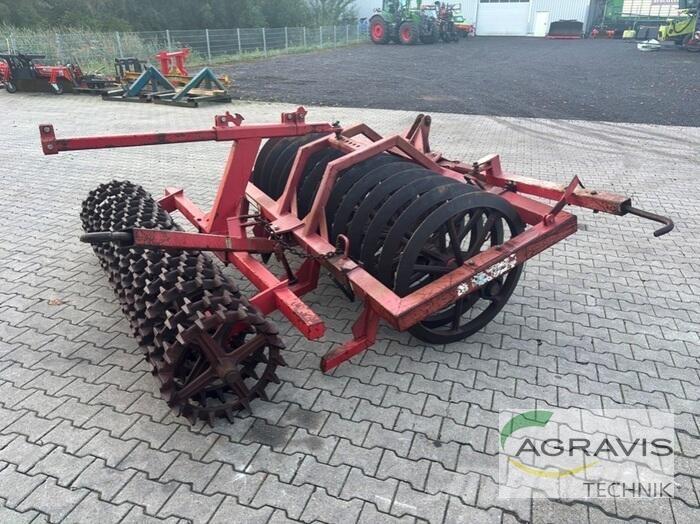 Packer  Utstyr for pakking