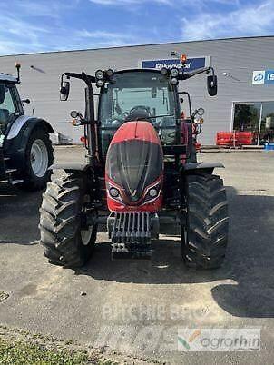 Valtra A105MH4 Traktorer