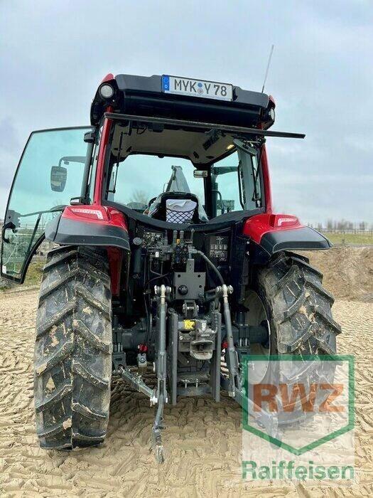 Valtra A75 Traktorer