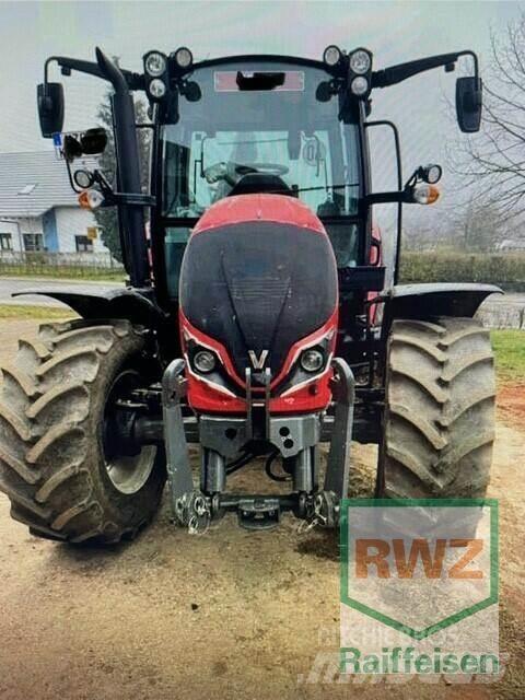 Valtra A85 Traktorer