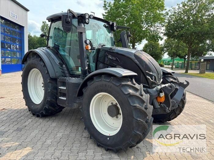 Valtra N 135 D 2B1 Traktorer