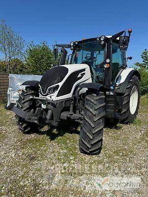 Valtra N155 DIRECT Traktorer