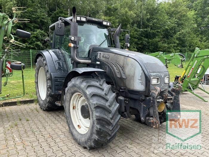 Valtra T202D Traktorer