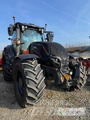 Valtra T235 Diect Traktorer