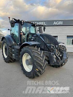 Valtra T254V Traktorer