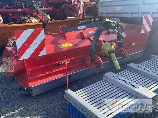 Vicon CZ320 Beitepussere og toppkuttere
