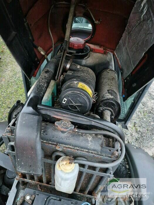 Yanmar EF 235H Kompakttraktorer