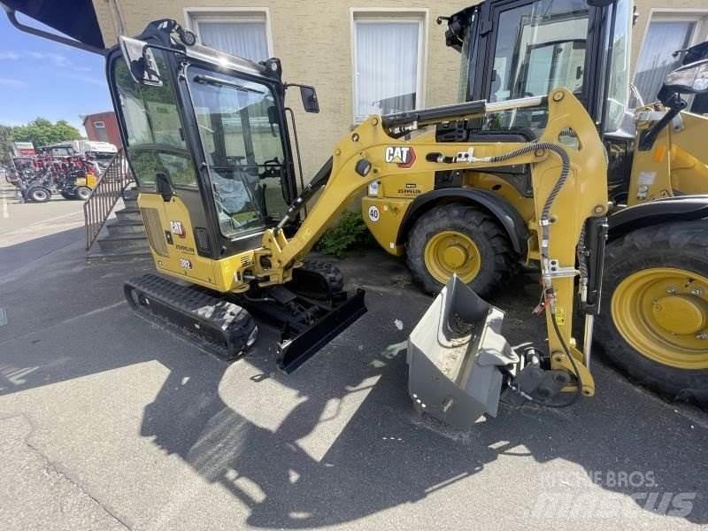 CAT 302CR-05A Minigravere <7t