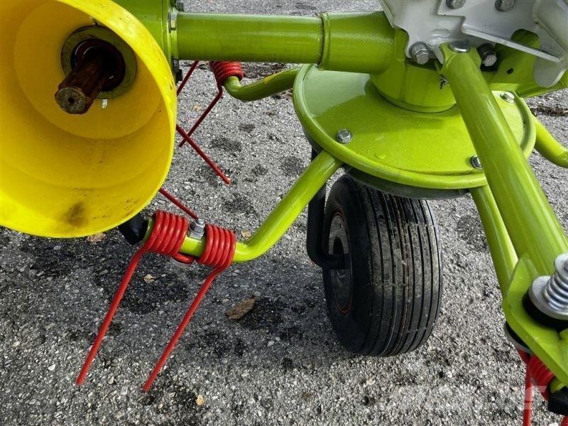 CLAAS VOLTO 80 Raker og høyvendere