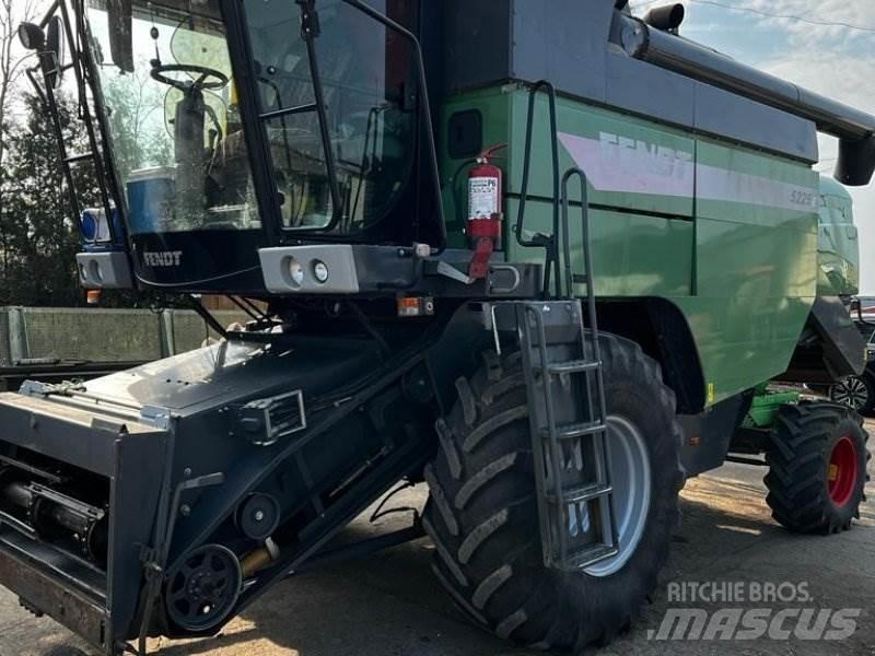 Fendt 5225 E Skurtreskere