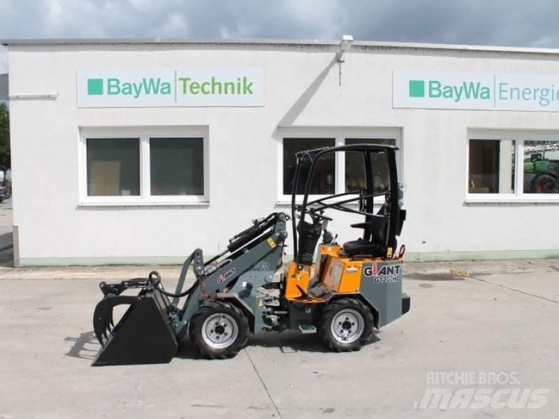 GiANT G 1200 Kompaktlastere
