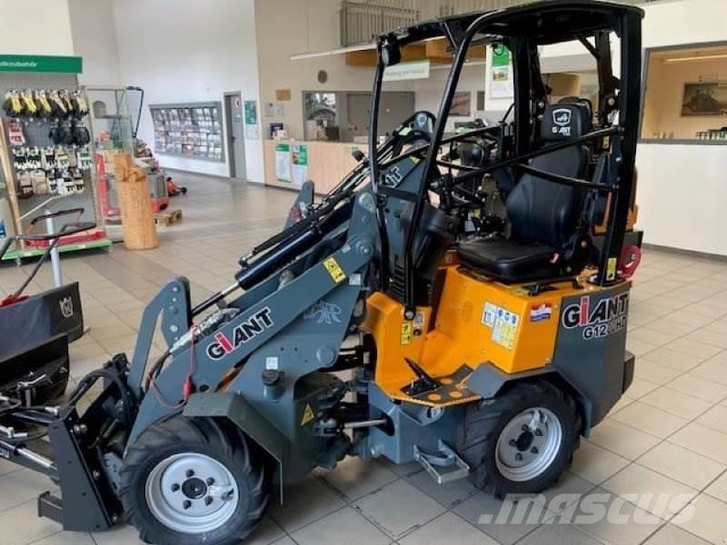 GiANT G1200 Kompaktlastere