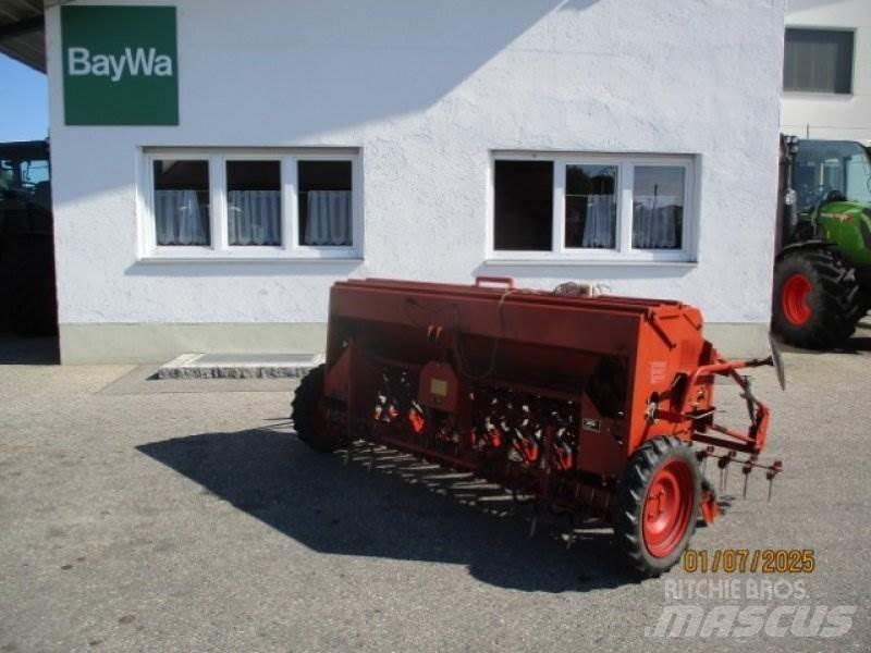 Isaria 250/21 Sette- og Plantemaskiner