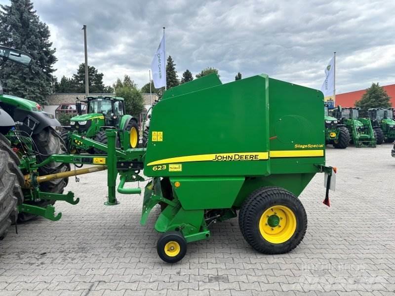 John Deere 623 Rundballepresser