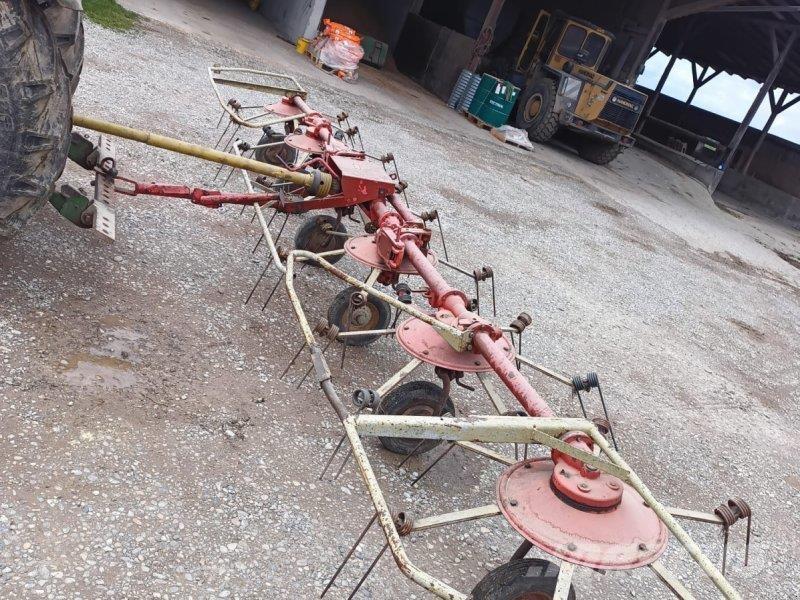 Kuhn GF 671 Raker og høyvendere