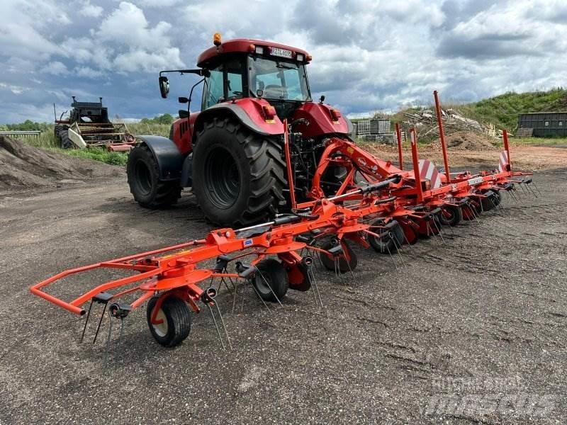 Kuhn GF 8712 Raker og høyvendere