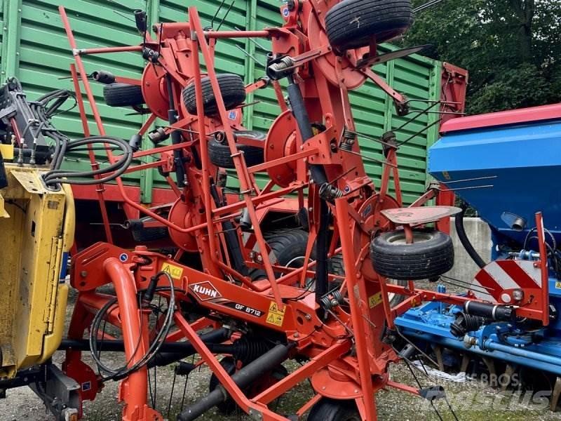 Kuhn GF 8712 Raker og høyvendere