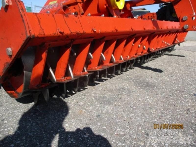 Kuhn HRB 251 Skålharver