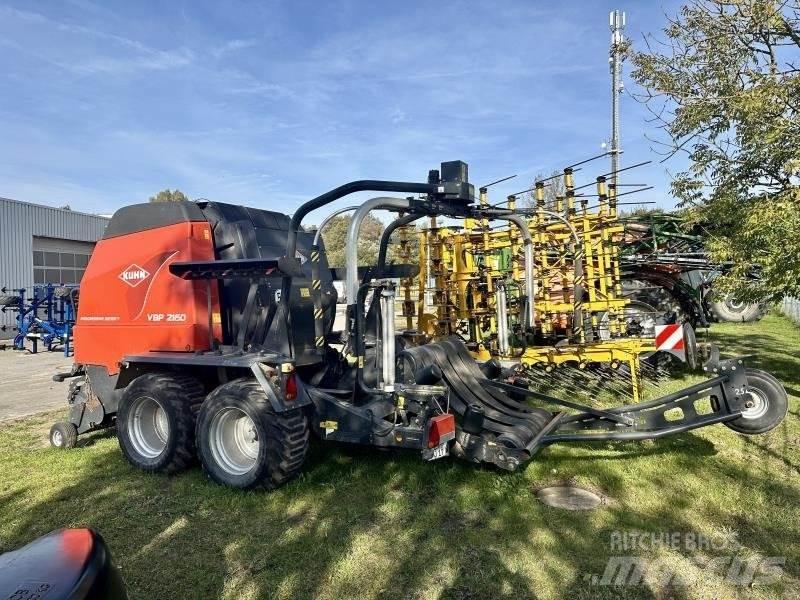 Kuhn VBP 2160 Rundballepakker