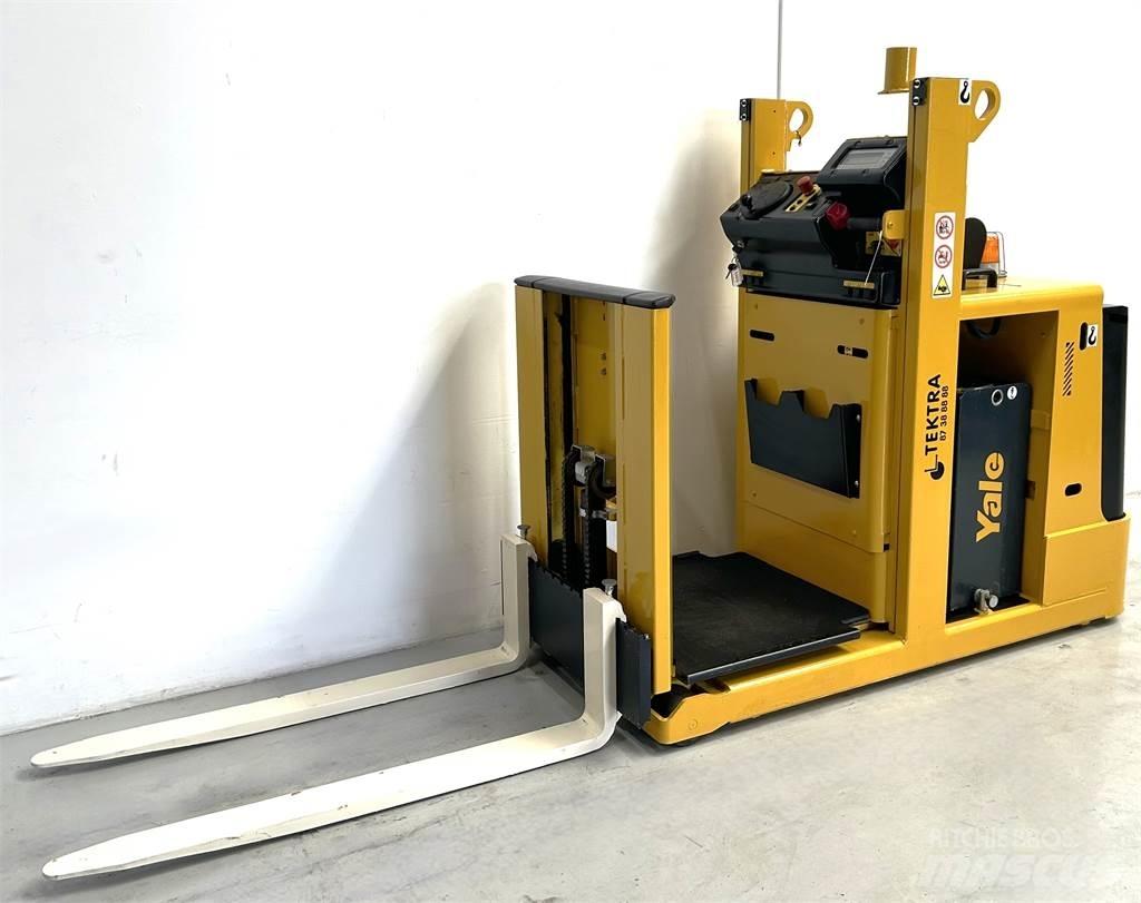 Hyster K1.0L Middelsløftende plukketruck