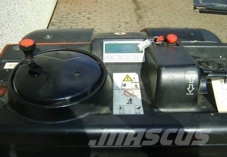 Linde V 10 L02/1200 Middelsløftende plukketruck