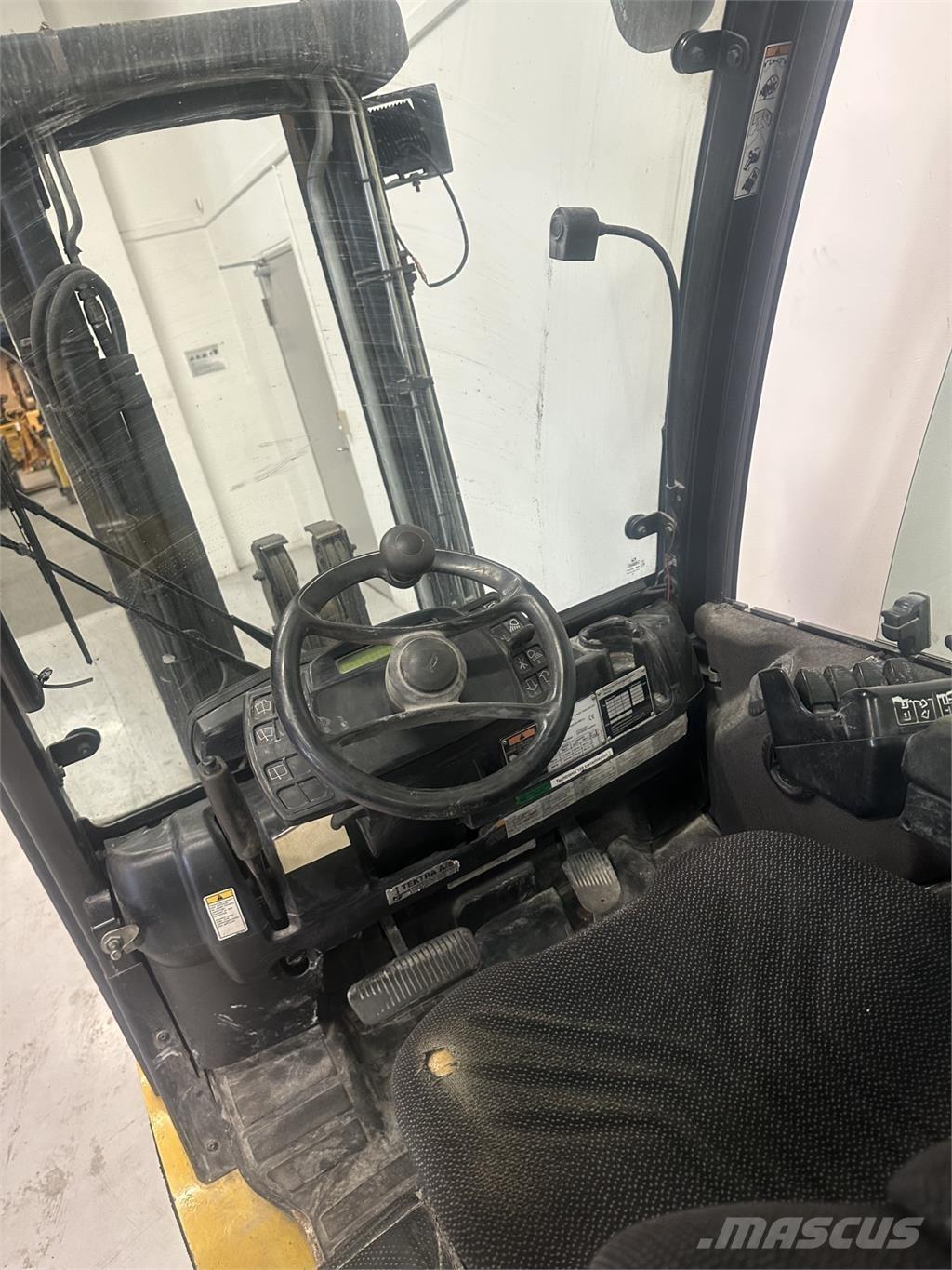 Yale GLP30VX Propan trucker