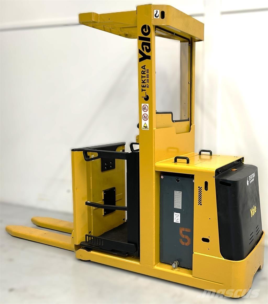 Yale MO10E-SL Middelsløftende plukketruck