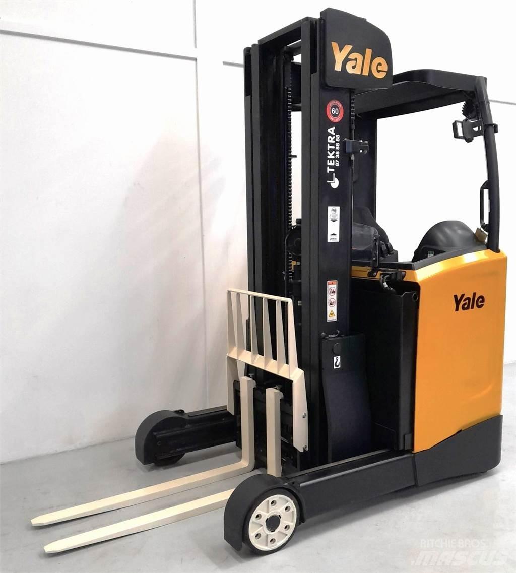 Yale MR14 Skyvemasttruck
