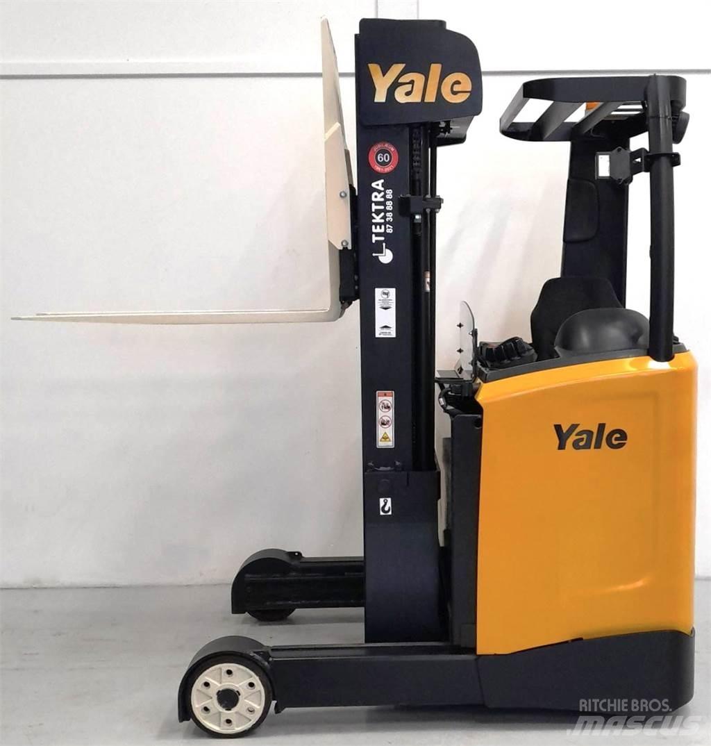 Yale MR14 Skyvemasttruck
